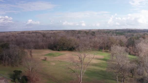 密西西比纳契斯大村的历史性挖掘遗址的广袤空中拍摄 — 图库视频影像