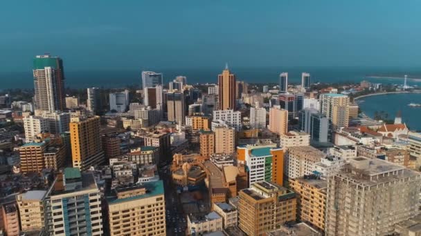 坦桑尼亚达累斯萨拉姆市的空中景观 — 图库视频影像