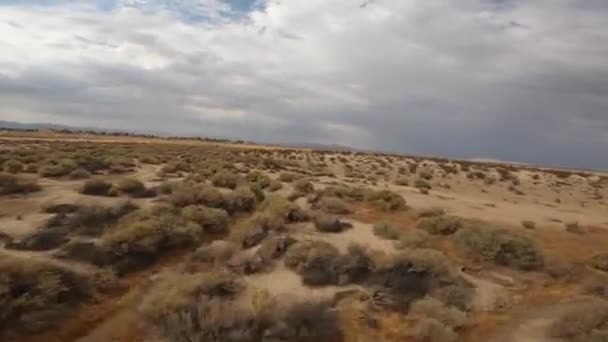 High Speed Flight Dry Riverbed Mojave Desert Using First Person — Stock Video