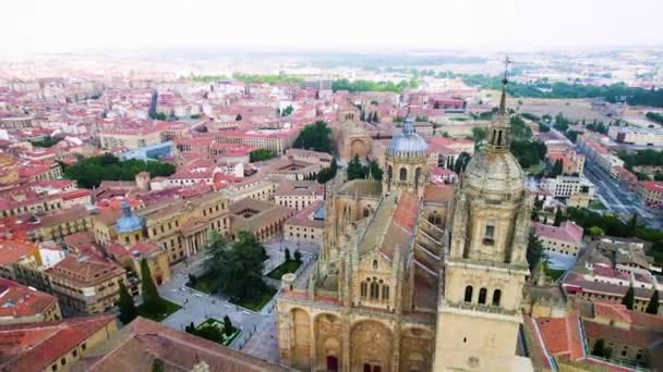 Panoramische Drone Shot Van Salamanca Spanje Met Kathedraal Oude Middeleeuwse — Stockvideo