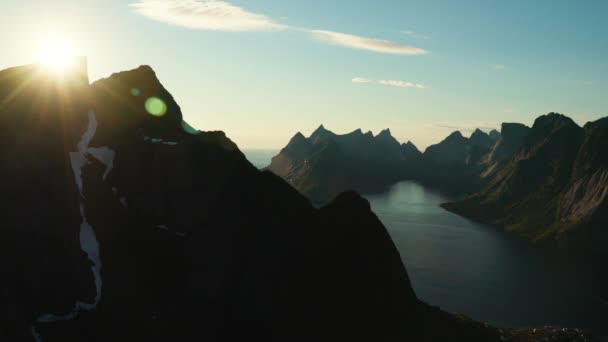 Lofoten Reinebringen Noorwegen Bij Zonsondergang — Stockvideo