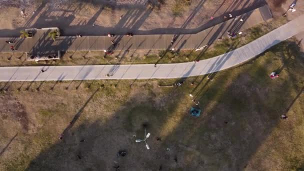 Descente Aérienne Cycliste Vélo Sur Piste Long Parc Côtier Buenos — Video