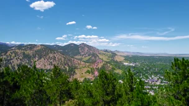 Boulder Colorado Usa Drone Aéreo Disparó Volando Sobre Árboles Para — Vídeo de stock