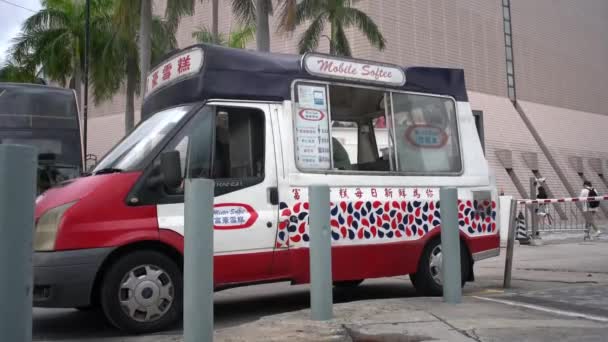 Iconic Мороженое Грузовик Гонконге — стоковое видео