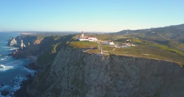 葡萄牙Cabo Roca灯塔 美丽的落日在大海里 — 图库视频影像