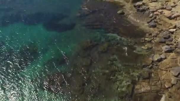 Calma Mar Azul Calpe Alicante España Avión Tripulado Aéreo Aproximándose — Vídeo de stock