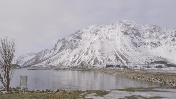Мост Соединяющий Острова Зимой Лофотенских Островах Норвегия — стоковое видео