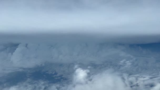 Uçması Imkansız Devasa Bir Kümülonimbus Jet Kokpitinden Nefes Kesici Hava — Stok video