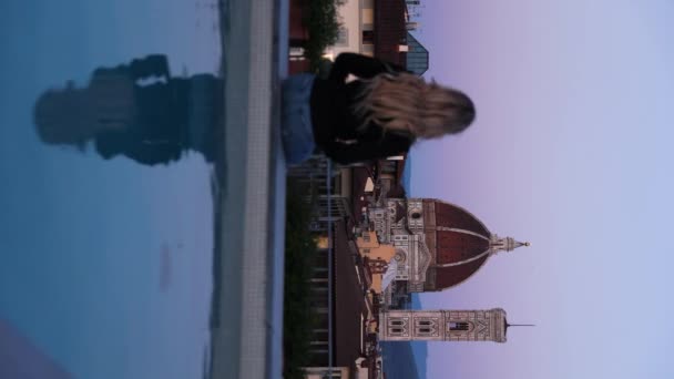Young Woman Tourist Admiring Florence Cathedral While Italy Vacation Vertical — Stock Video