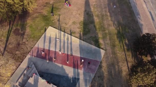 Couples Tango Dancers Perform Public Park Buenos Aires Argentina Aerial — Stock Video