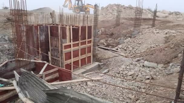 Video Shot Wooden Shuttering Framework Building Lift Construction Site Jcb — Stock Video