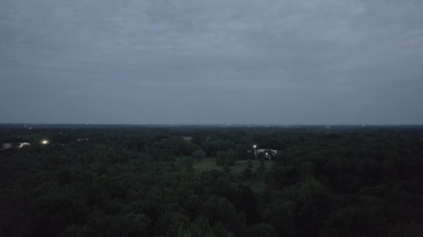 Drone Tourné Des Images Campagne Ohio Dans Ciel Couvert — Video