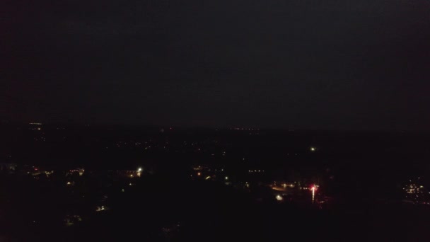 Вид Воздуха Фейерверк Используется Празднования Июля Вдалеке Ночь Огайо — стоковое видео