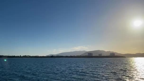 Réflexion Soleil Sur Surface Eau Vue Ferry Troia Portugal — Video