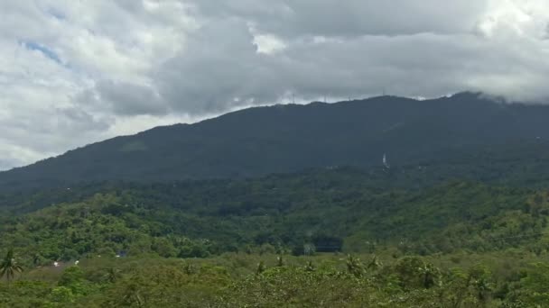 Vista Natural Naturaleza Relajante Disparo Montaña Silueta Verde Molino Viento — Vídeo de stock