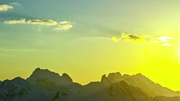 Rugged Snowy Peaks European Alps Mountain Range Bright Sunset Time — Stock Video