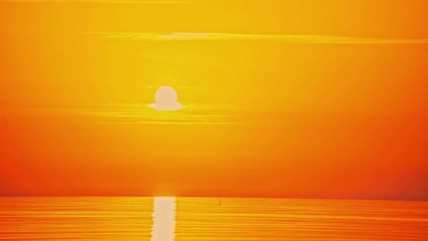 Timelapse Shot Sun Comes Horizon Background Ocean Bright Colorful Sky — Stock Video