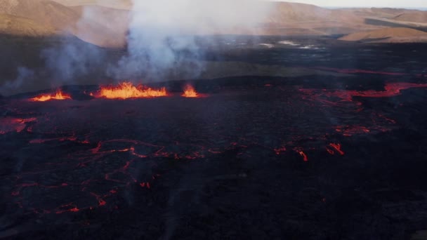 Incredibile Campo Lava Attiva Con Vulcano Fessura Nella Remota Valle — Video Stock