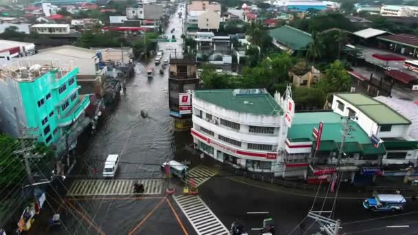 Överst Sidan Regnvatten Översvämmade Motorvägarna Över Hela Dagupan City Filippinerna — Stockvideo