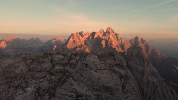 Oszałamiający Obrót Dronem Zdjęcia Niesamowitego Krajobrazu Dolomitów Południowym Tyrolu Włoszech — Wideo stockowe