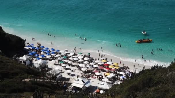 Paradicsomi Strandok Atalaia Arraial Cabo Partján Rio Janeiro Brazília Légi — Stock videók