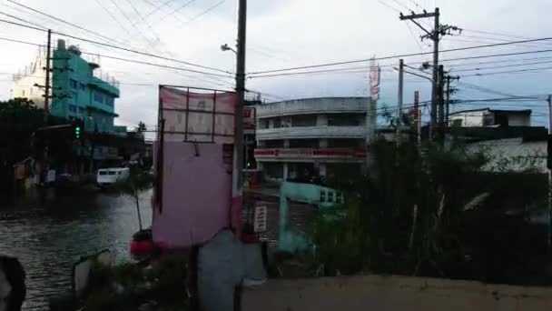 Drone Decolar Tiro Vendo Lugares Inundados Rodovias Dagupan City Filipinas — Vídeo de Stock