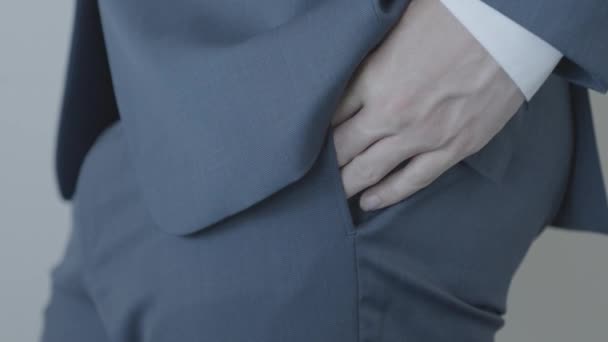 Nervous Groom Dia Casamento Remove Mão Bolso — Vídeo de Stock