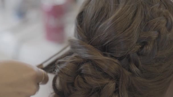 Preparaty Ślubne Fryzjer Prostowanie Włosów Panny Młodej — Wideo stockowe