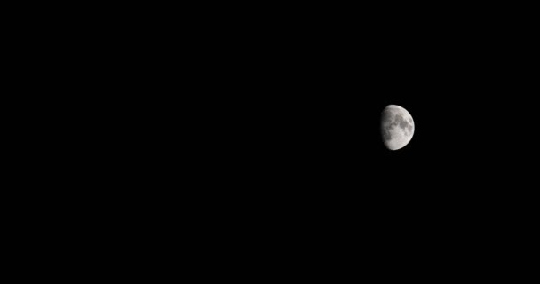 Lune Dessus Dans Ciel Nocturne Sombre — Video