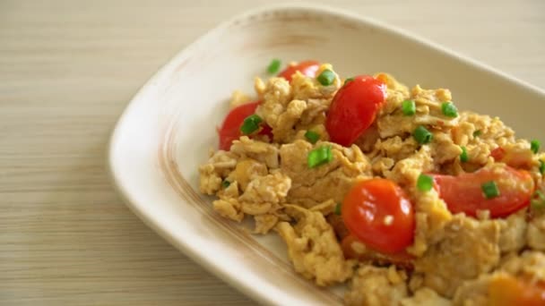 Stir Fried Tomatoes Egg Scrambled Eggs Tomatoes Healthy Food Style — Video