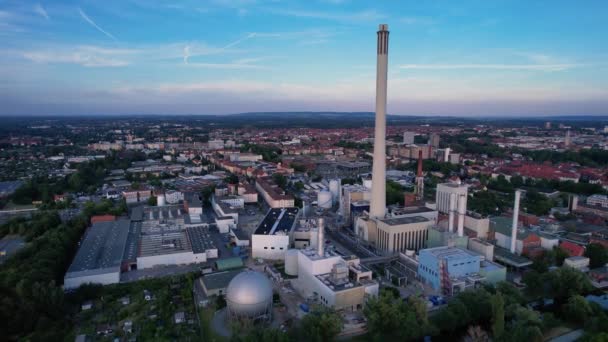 Letecké Létání Směrem Plynové Elektrárně Braunschweig Německu — Stock video