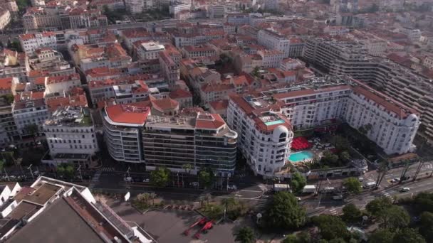 Cannes Frankrijk Luchtfoto Van Het Verkeer Croisette Gebouwen Voor Bioscooptheater — Stockvideo