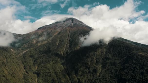 Tungurahua Volcano Cloudy Sky Baos Agua Santa Ecuador — Αρχείο Βίντεο