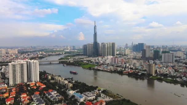 Oszałamiający Dzień Hcmc Widokiem Powietrza Rzekę Sajgon Panoramę Miasta — Wideo stockowe