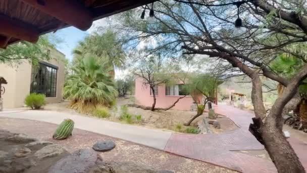 タンク ヴェルデ ランチ アリゾナ州の旧西部牧場ゲストハウス — ストック動画