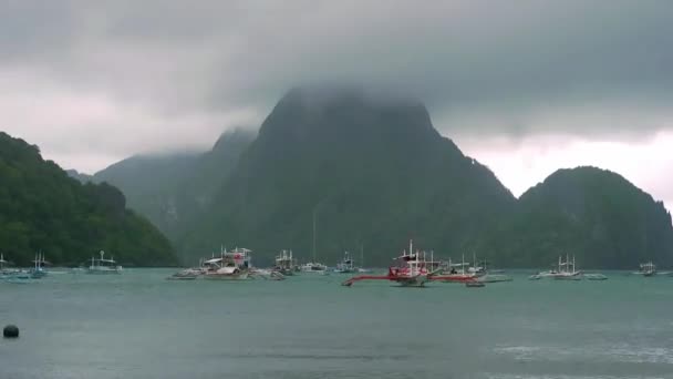 Zeitraffer Beweglicher Wolken Über Bergen Nido Philippinen — Stockvideo