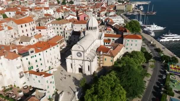 Touristes Face Cathédrale Saint Jacques Dans Vieille Ville Sibenik Croatie — Video