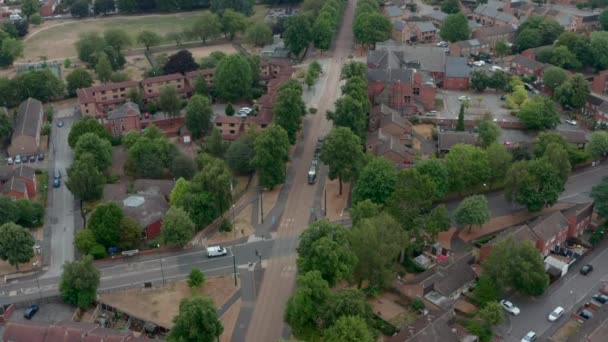 Overhead Nach Drohnenschuss Auf Tram Nottingham — Stockvideo