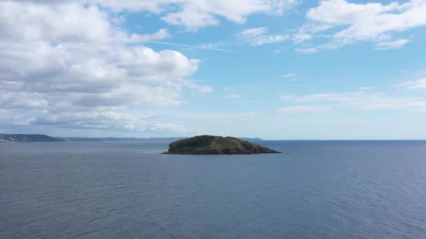 Široký Letecký Výhled Ostrov Georges Cornwallského Pobřeží Velká Británie Poblíž — Stock video