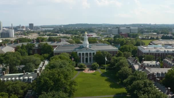 Tiro Órbita Acima Harvard Business School Campus Verão — Vídeo de Stock