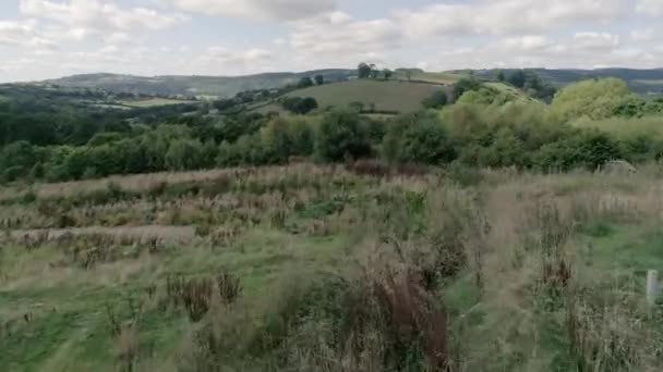 Sledování Rychle Přes Kopec Odhalit Nádherné Dartmoor Devon Krajiny Jurty — Stock video