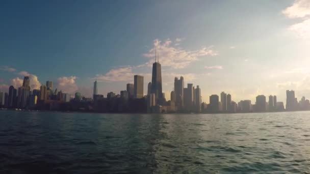 Chicago Üdítő Látképe Michigan Tóból Hajó Észak Felé Halad Víz — Stock videók