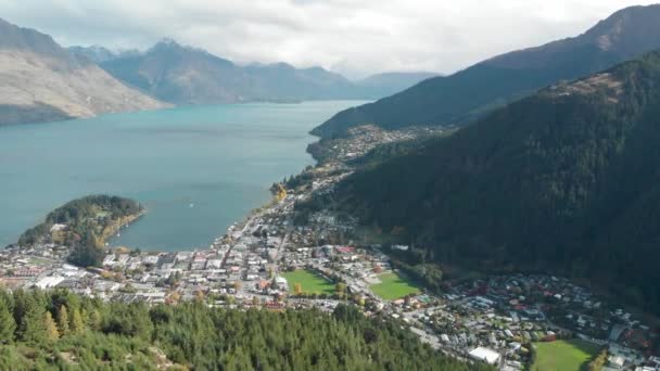 Slowmo Belle Vue Sur Queenstown Depuis Randonnée Sur Piste Queenstown — Video