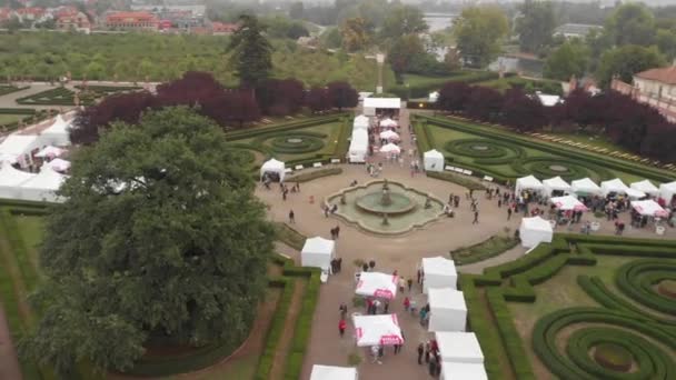 Food Festival Troja Palace Prag Drohne Aus Der Luft — Stockvideo