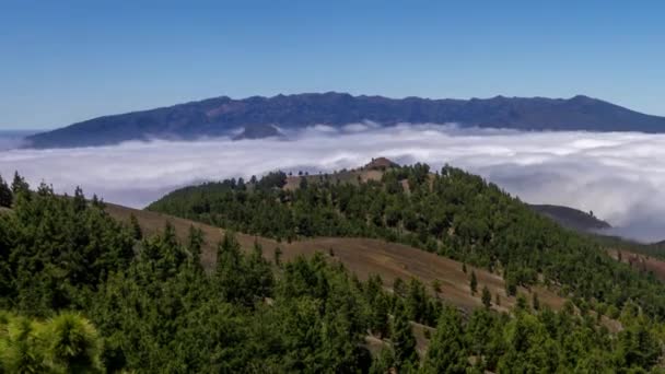 パルマ島の上から見た雲の海 ロス火山 — ストック動画