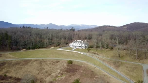 Voar Aéreo Sobre Moses Cone Estate Perto Blowing Rock Carolina — Vídeo de Stock