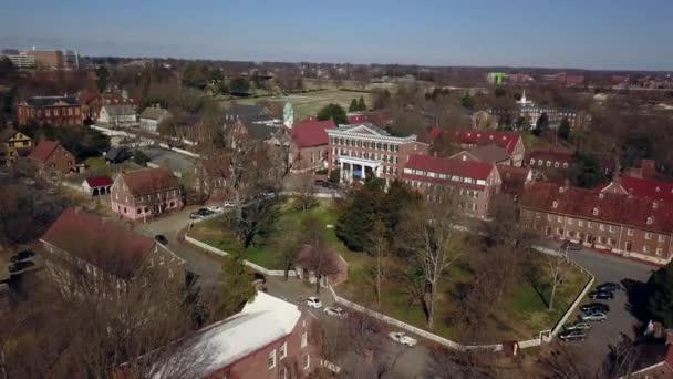 Luchtvlucht Old Salem North Carolina — Stockvideo