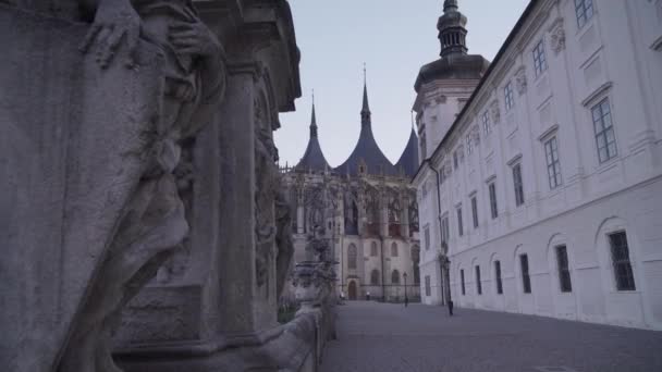 Cattedrale Santa Barbara Kutna Hora Repubblica Ceca Panning Proprio Sopra — Video Stock