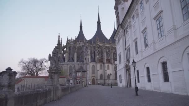 Powrót Katedry Barbary Kutnej Górze Republika Czeska Wieczorne Ujęcie — Wideo stockowe