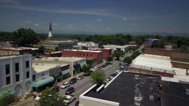 Salida Aérea Del Centro Morganton Carolina Del Norte — Vídeos de Stock